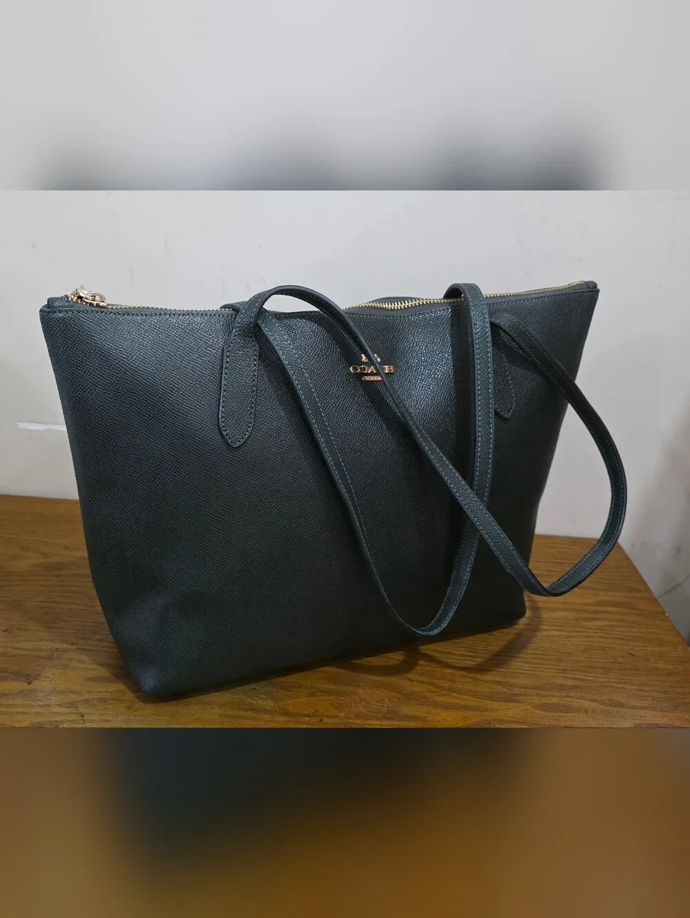 Coach Olive green leather Tote bag